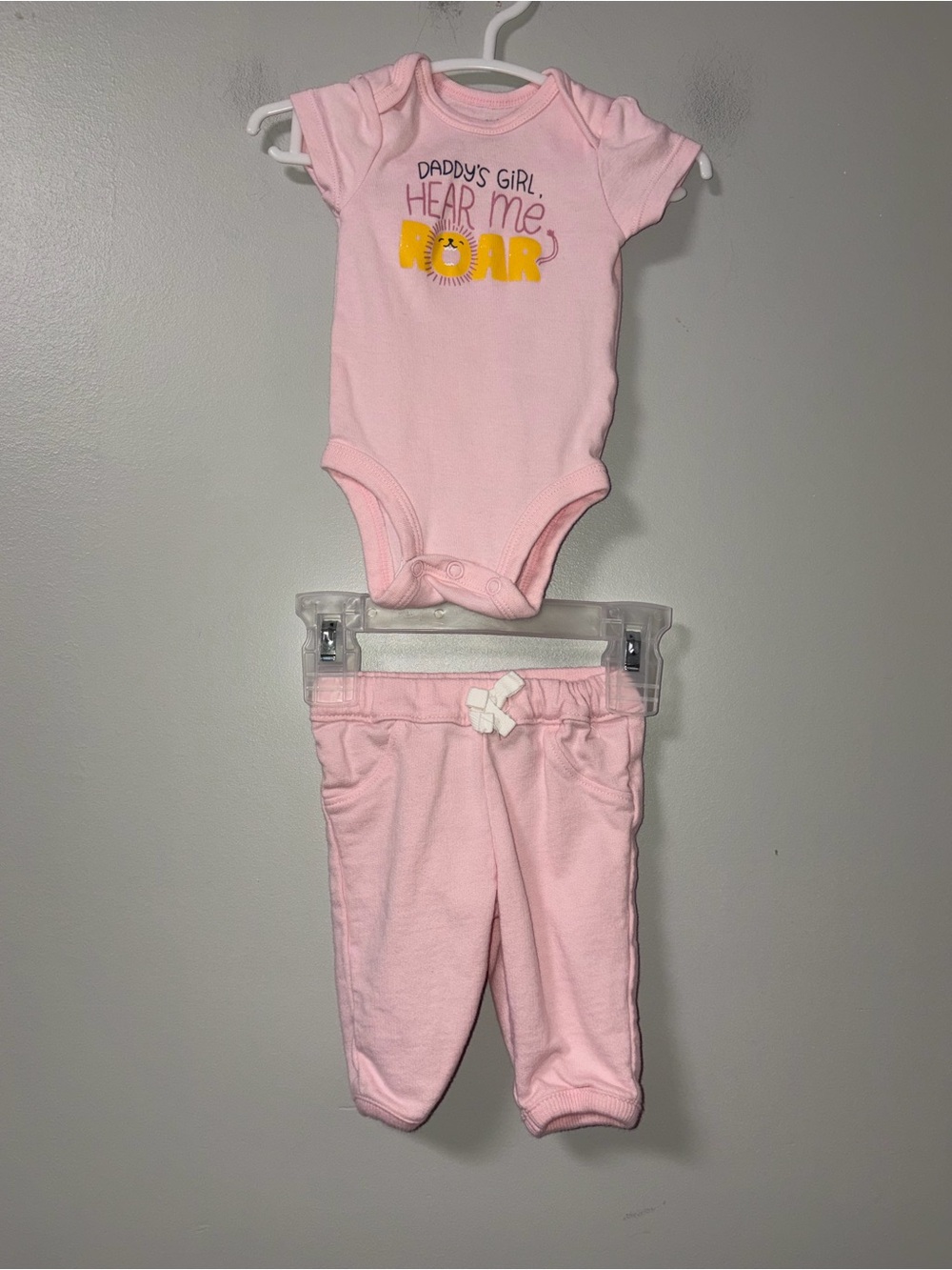 Carters Pink Daddy’s Girl Hear Me Roar Lion Body Suit & Pants Set NB